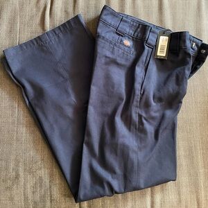 NWT - Women’s Size 4 Navy Dickies Wide Leg Pants